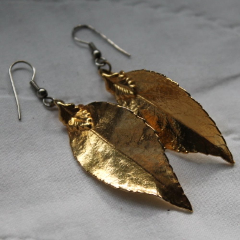 Gold Leave Dangle Earrings